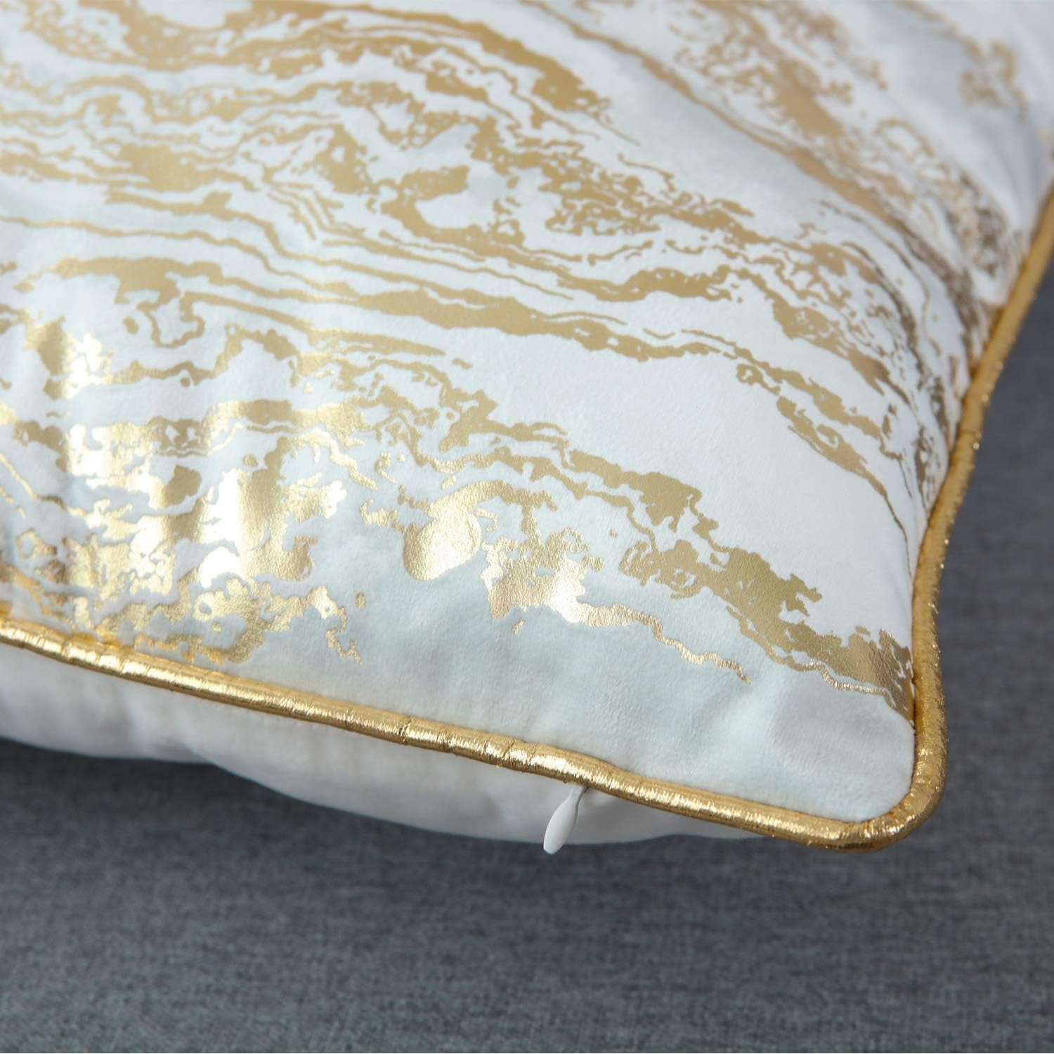 Throw Pillow Covers Cases, Pack of 2, Soft Decorative Luxury Velvet Cushion Covers for Living Room/Couch/Bed/Sofa/Chair/Home Decor Decorations, 18 X 18 (18S070-WH/GD, 45)